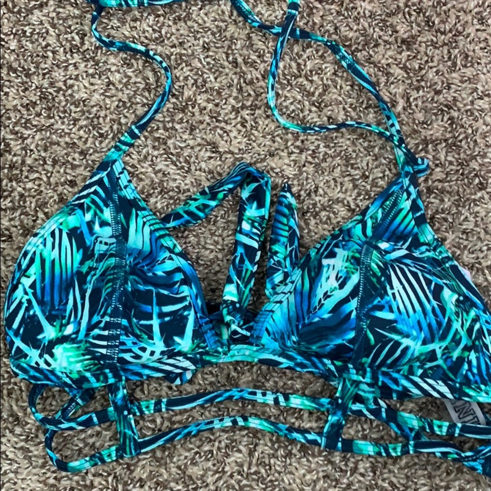 Swim top